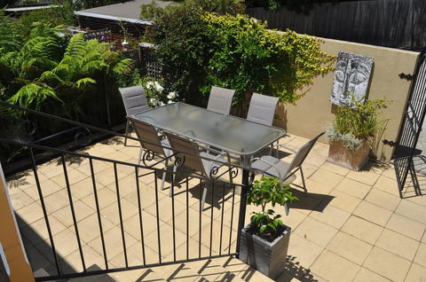 Belton Apartments-Hedge Cottage - Accommodation Melbourne 33