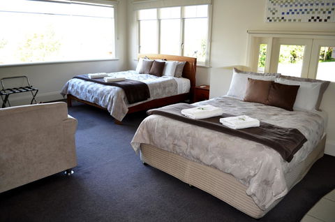 Belton Apartments-Hedge Cottage - Accommodation Melbourne 17