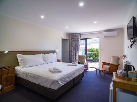 Tamar House - Melbourne 4u 19