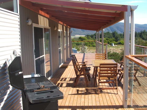 Seymour Waves - Accommodation Melbourne 3