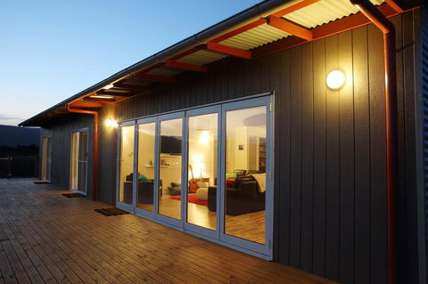 Seymour Waves - Accommodation Melbourne 26