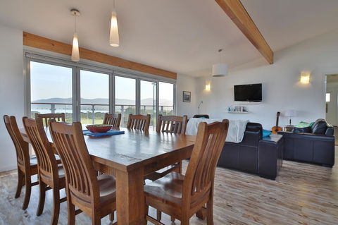 Seymour Waves - Accommodation Melbourne 6