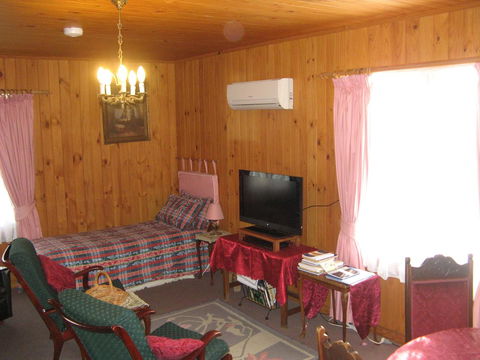 The Grove Cottages - Accommodation Melbourne 14