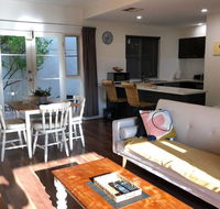 Norwood Townhouse City Fringe - Accommodation Melbourne