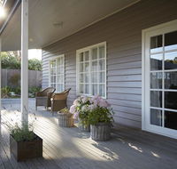 Oak Hill Woodend - Accommodation Melbourne