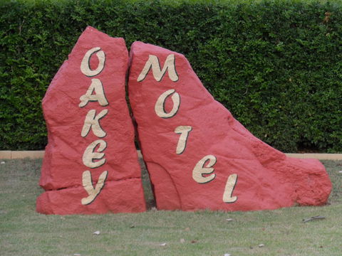Oakey Motel - Accommodation Melbourne 0