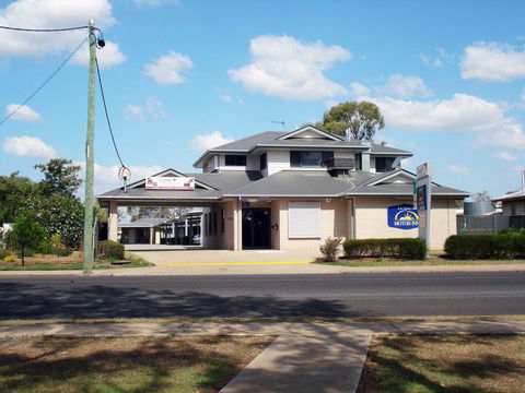 Oakey Motor Inn - Accommodation Melbourne 0