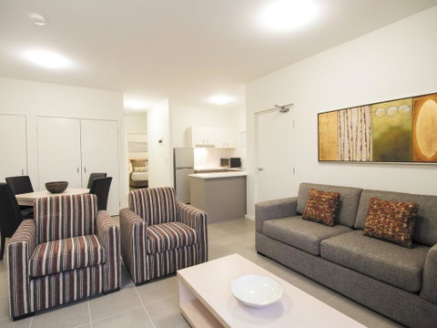 Oaks Middlemount Suites - Accommodation Melbourne 2