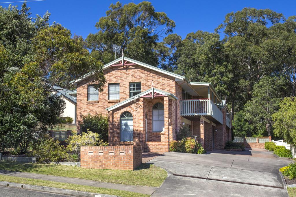 Mount Kingiman ACT Accommodation Melbourne
