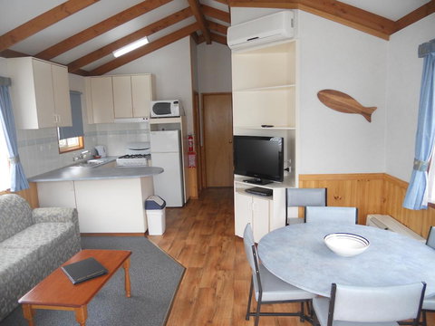 Ocean Grove Holiday Park - Accommodation Melbourne 2