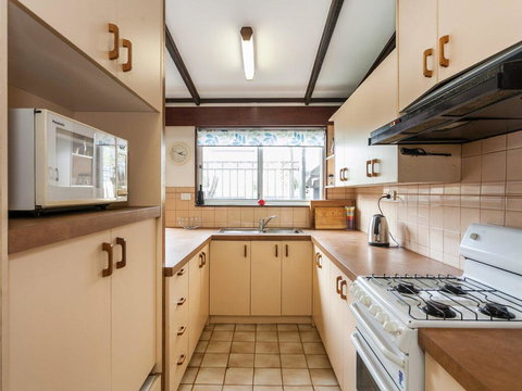 OCEAN SOUNDS - Anglesea - Accommodation Melbourne 2