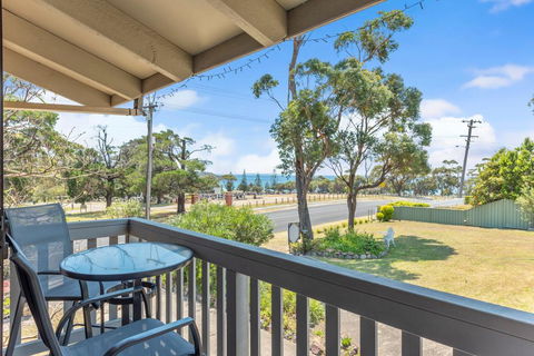 Ocean St Holiday Apartment - Accommodation Melbourne 1