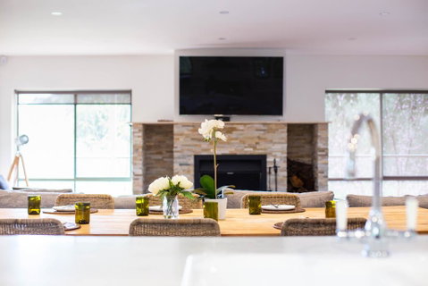 Olive Grove - Accommodation Melbourne 0