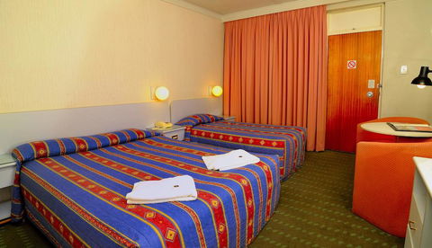 Olympia Motel - Accommodation Melbourne 2