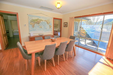 On The Trail - Accommodation Melbourne 2