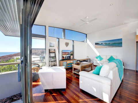 One Mile Cl, Townhouse 22, 26, The Deckhouse - Accommodation Melbourne 2
