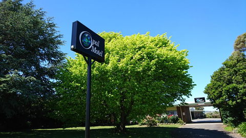 Opal Motel - Accommodation Melbourne 0