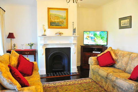 Ornee Cottage - Accommodation Melbourne 1