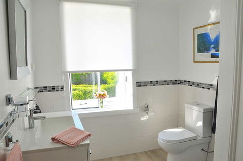 Ornee Cottage - Accommodation Melbourne 3