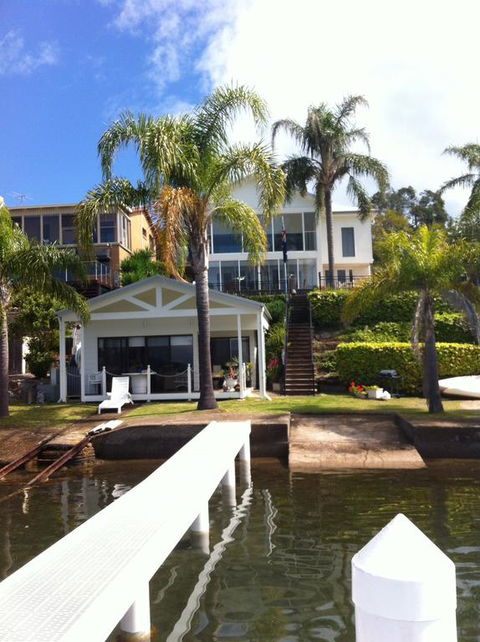 Overnight Reflections B&B - Accommodation Melbourne 3