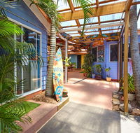Ozzie Pozzie Backpackers - Port Macquarie YHA - Accommodation Melbourne