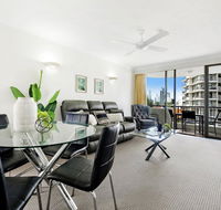 Pacific Resort in the Heart of Broadbeach - Melbourne 4u