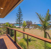 Pacifica 1 - On the beach at Brooms Head - Accommodation Melbourne