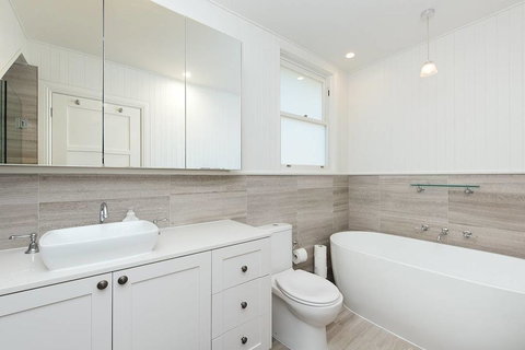 PANORAMIC HARBOUR VIEWS - Accommodation Melbourne 0