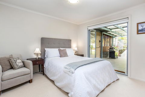 Paris On Maroondah - Accommodation Melbourne 3