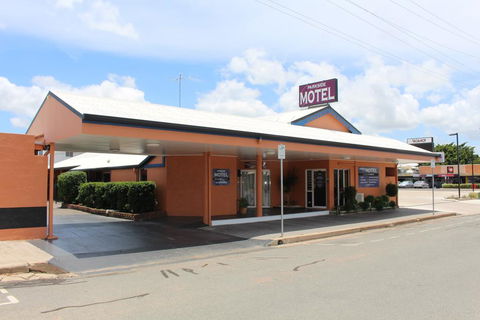 Parkside Motel & Licensed Restaurant - Melbourne 4u 0
