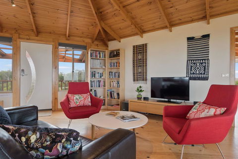 Peace & Plenty - Accommodation Melbourne 1