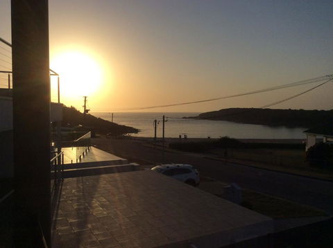 Peaceful, Relaxing With Amazing Water Views - Accommodation Melbourne 3