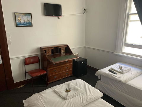 Peg Leg Darling Harbour - Accommodation Melbourne 0