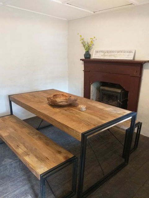 Pines Cottage - Accommodation Melbourne 2