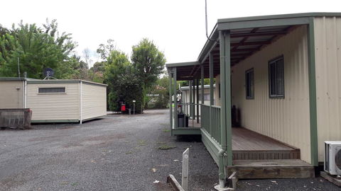 Pinewood Caravan Park - Accommodation Melbourne 1