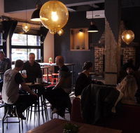 Pint On Punt Backpackers - Accommodation Melbourne