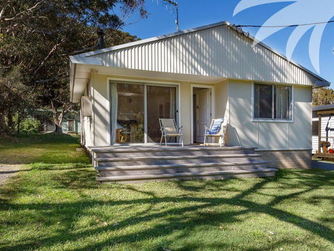 Pippis - Accommodation Melbourne 0
