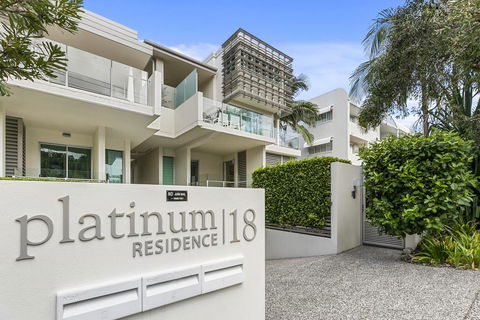 Platinum Status, Sunshine Beach - Accommodation Melbourne 0