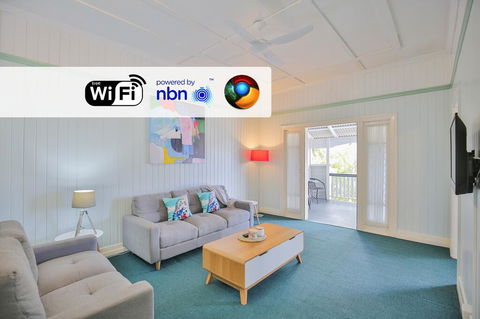 Pleasant Place To Stay Near The Park + FREE WiFi - Accommodation Melbourne 0