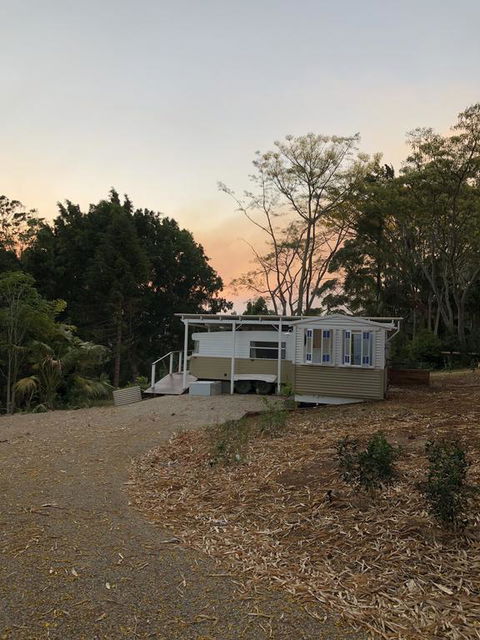 Poppy Luxe Caravan In The Byron Bay Hinterland - Accommodation Melbourne 0