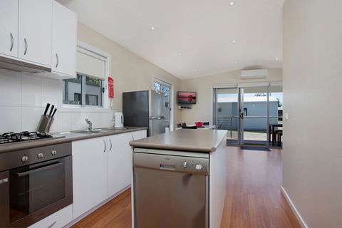 Portland Holiday Village - Accommodation Melbourne 3