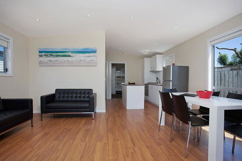 Portland Holiday Village - Accommodation Melbourne 0