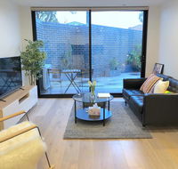 Pride Bentleigh Apartment with Private Garden - Accommodation Melbourne
