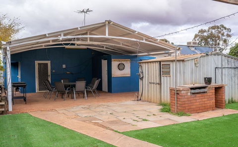 Prospectors Carriage House - Melbourne 4u 3