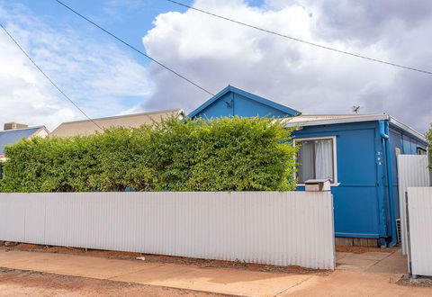 Prospectors Carriage House - Melbourne 4u 2