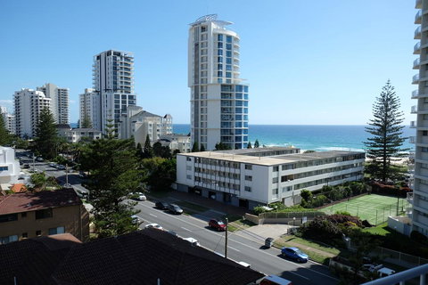 Queensleigh - Accommodation Melbourne 0