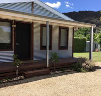 Rail Trail Cottage - Accommodation Melbourne