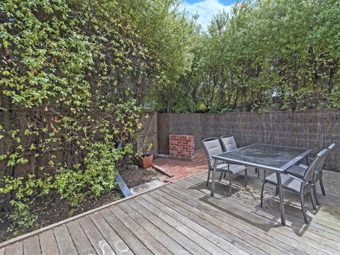 Railway Cottage - Accommodation Melbourne 2