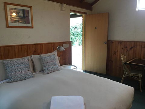 Railway Motel Myrtleford - Accommodation Melbourne 3