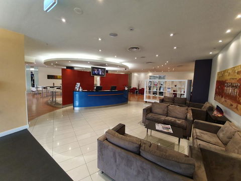 Ramada Encore By Wyndham Dandenong - Accommodation Melbourne 1